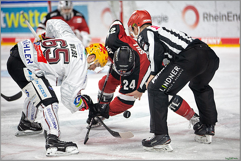 PENNY DEL; Koelner Haie- Fischtown Pinguins; Koeln, 03.01.2022